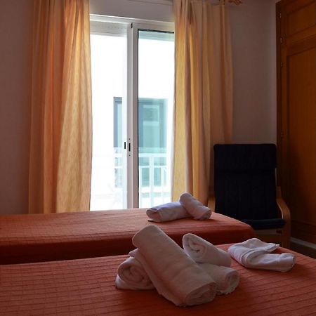 Hostal Dona Antonia Hotel Punta Umbría Kültér fotó