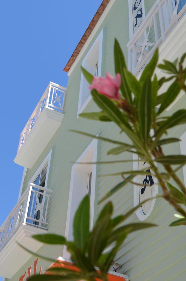 Hostal Dona Antonia Hotel Punta Umbría Kültér fotó
