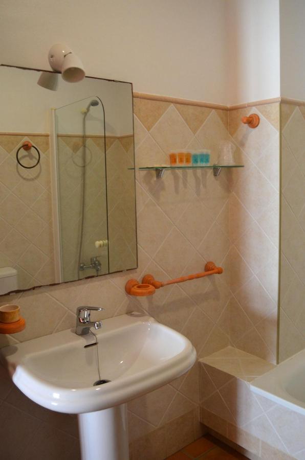 Hostal Dona Antonia Hotel Punta Umbría Kültér fotó