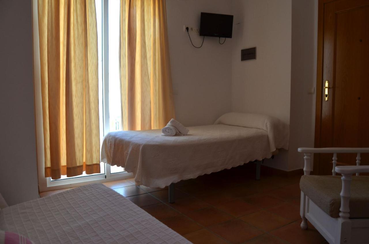 Hostal Dona Antonia Hotel Punta Umbría Kültér fotó
