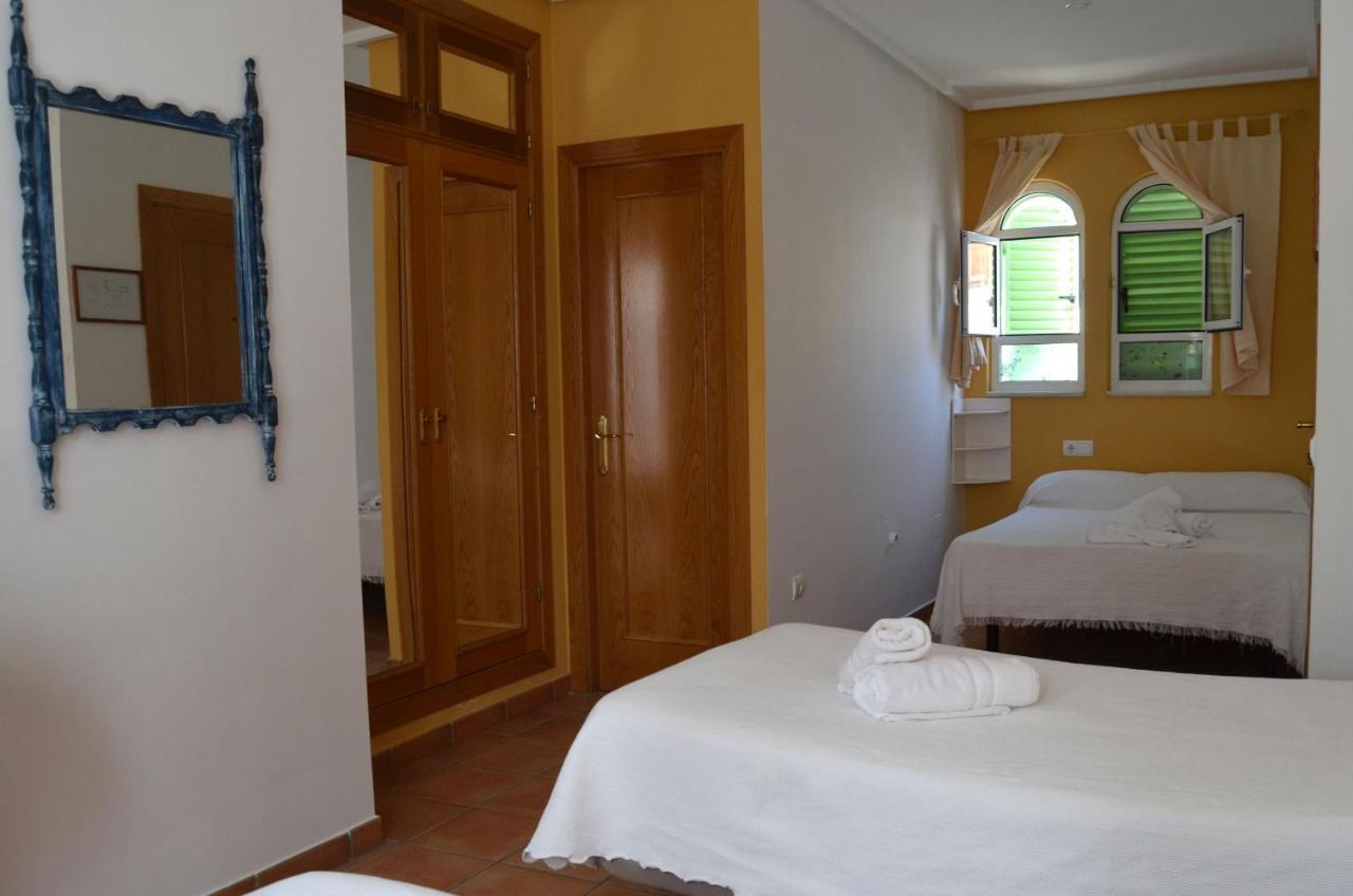 Hostal Dona Antonia Hotel Punta Umbría Kültér fotó