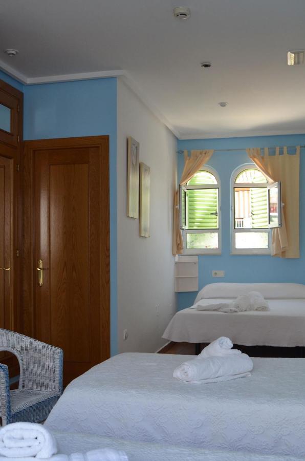 Hostal Dona Antonia Hotel Punta Umbría Kültér fotó